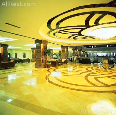 Queens Park Resort 5
